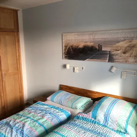 Austernfischer, Mit Sielblick * Dornumersiel