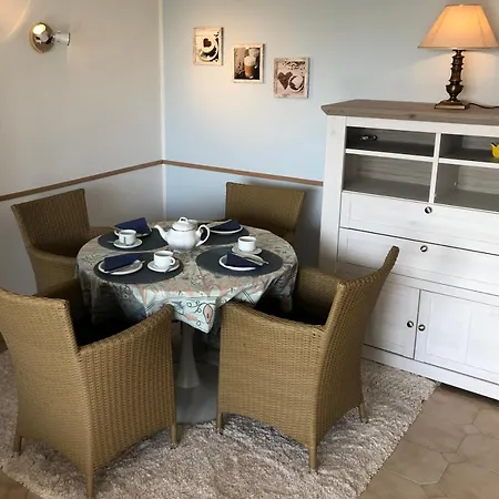 Austernfischer, Mit Sielblick * Dornumersiel