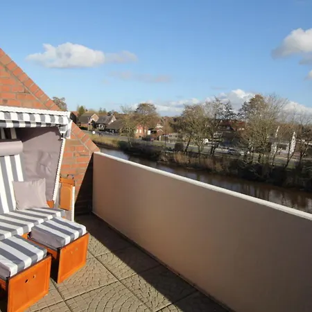 Austernfischer, Mit Sielblick * Dornumersiel