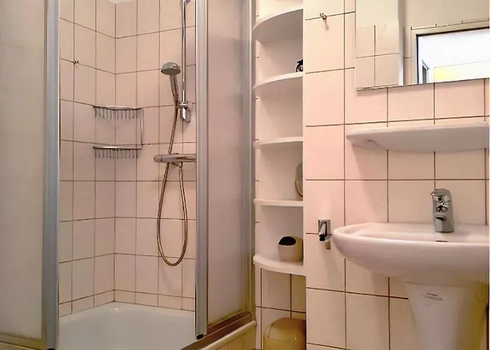 Austernfischer, Mit Sielblick Dornumersiel