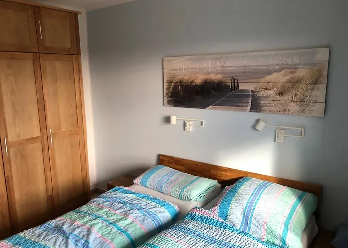 Austernfischer, Mit Sielblick * Dornumersiel